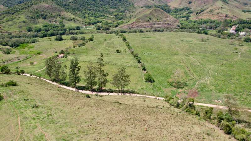 Fazenda à Venda no bairro Zona Rural em Rio Preto imagem 2
