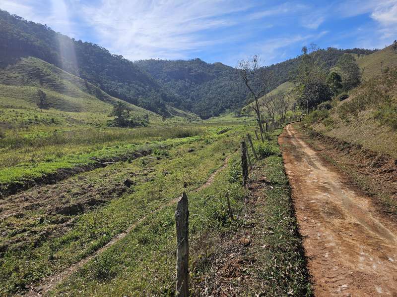 Sítio à Venda no bairro Zona Rural em Rio Preto imagem 26