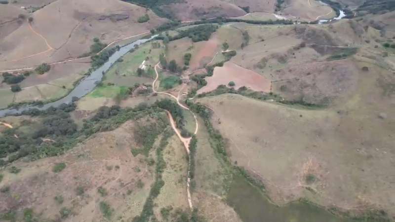 Fazenda à Venda no bairro BARREADO em Santa Bárbara do Monte Verde imagem 17