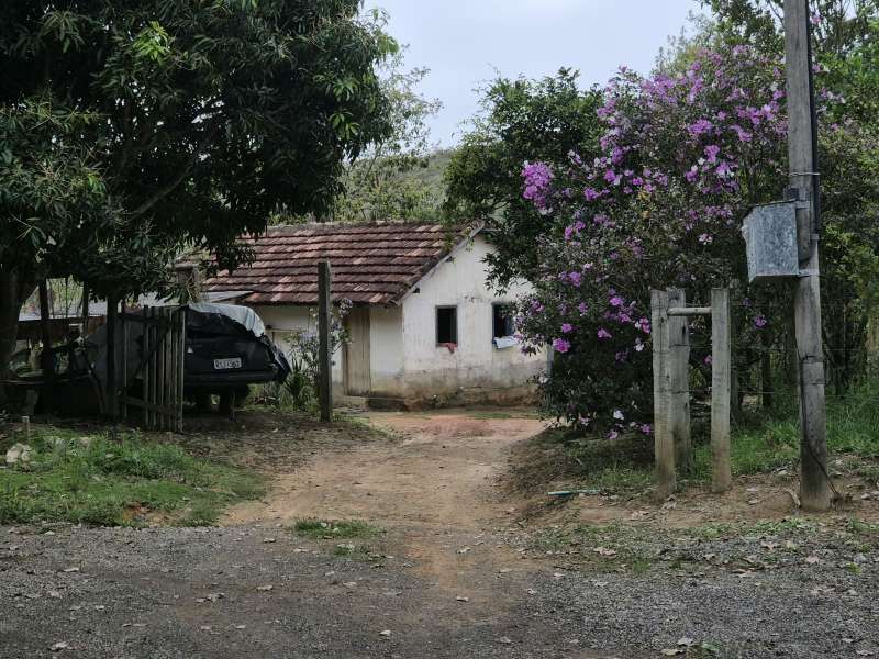 Sítio à Venda no bairro Zona Rural em Rio das Flores imagem 24