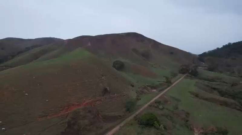 Sítio à Venda no bairro Zona Rural em Rio das Flores imagem 2