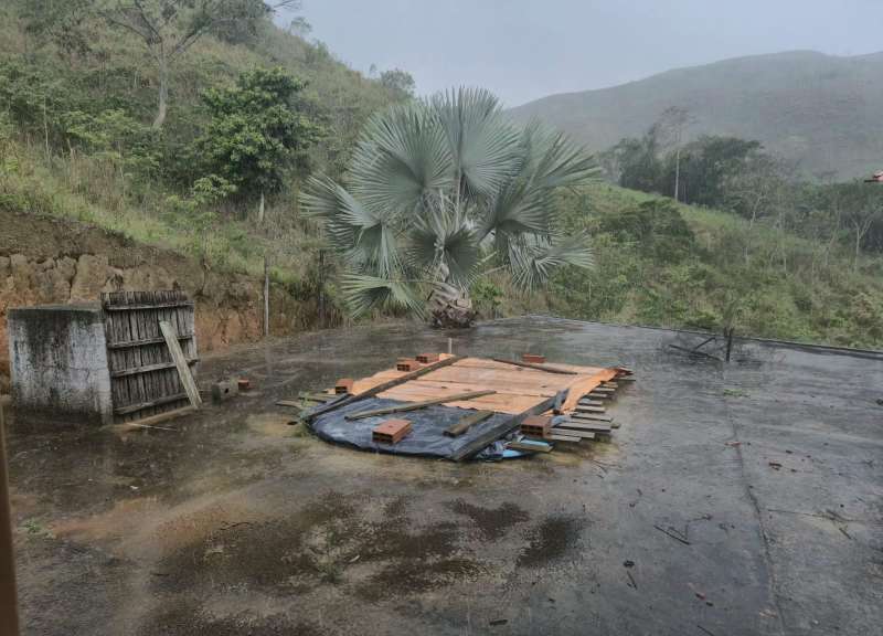 Sítio à Venda no bairro Parapeúna em Valença imagem 39